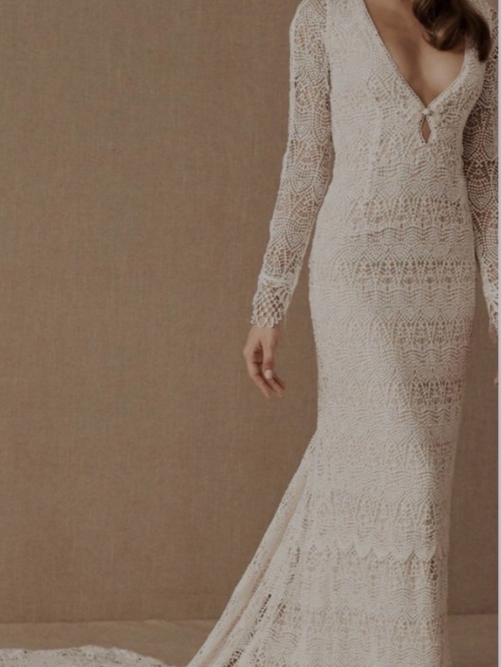 Elegant Ivory cotton crochet Lace Long-Sleeve V-Neck Gown